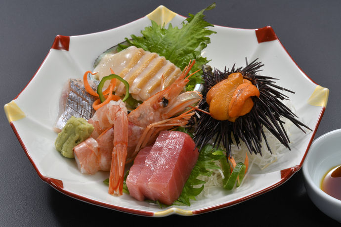 【金色の煌めき】三陸ウニざんまい会席